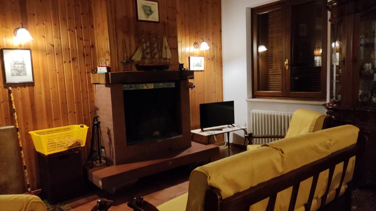 Villetta Dei Tramonti San Feliciano Kültér fotó