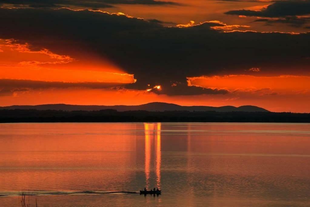 Villetta Dei Tramonti San Feliciano Kültér fotó